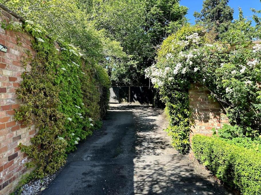 Вілла Huntershields Country Manor Flore Екстер'єр фото